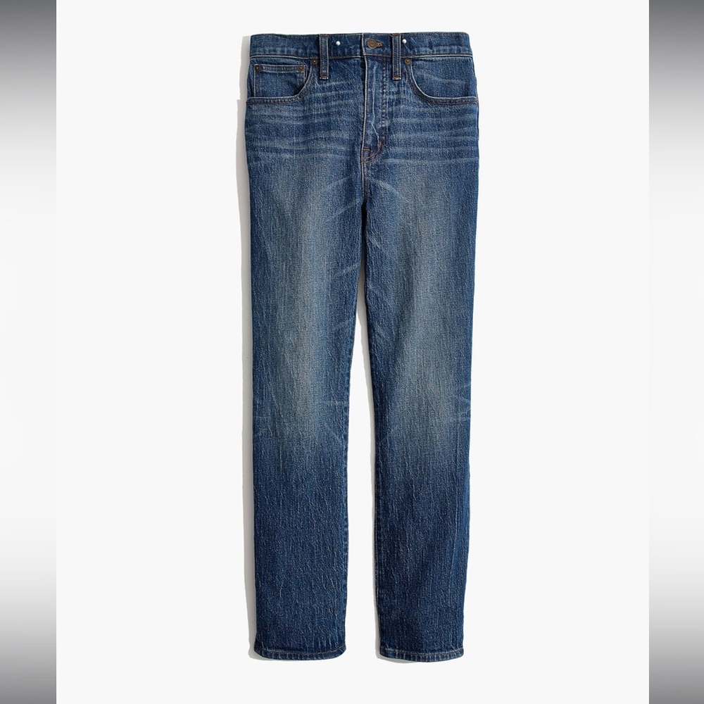 Classic Straight Jeans in Fawn Wash, 29